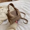 1415700117218 Casual retro temperament frosted messenger bag women