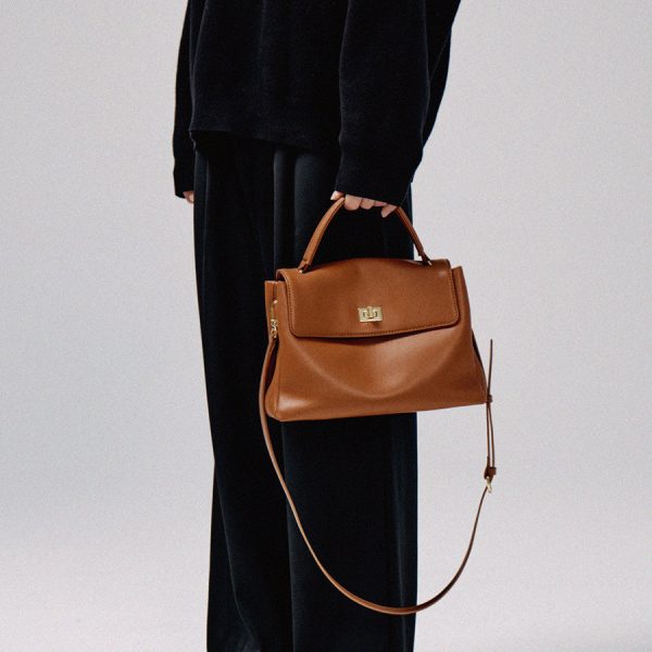 6665696a-492a-4e4f-9c94-9116809f85f7 Women's Fashion Large Capacity Cowhide Shoulder Crossbody Bag