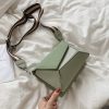 84161100833 Wild Messenger Bag