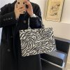 e8fe1282-3a01-481d-b7eb-d8fe9fdbe41d Popular Simple Shoulder Bag Tote